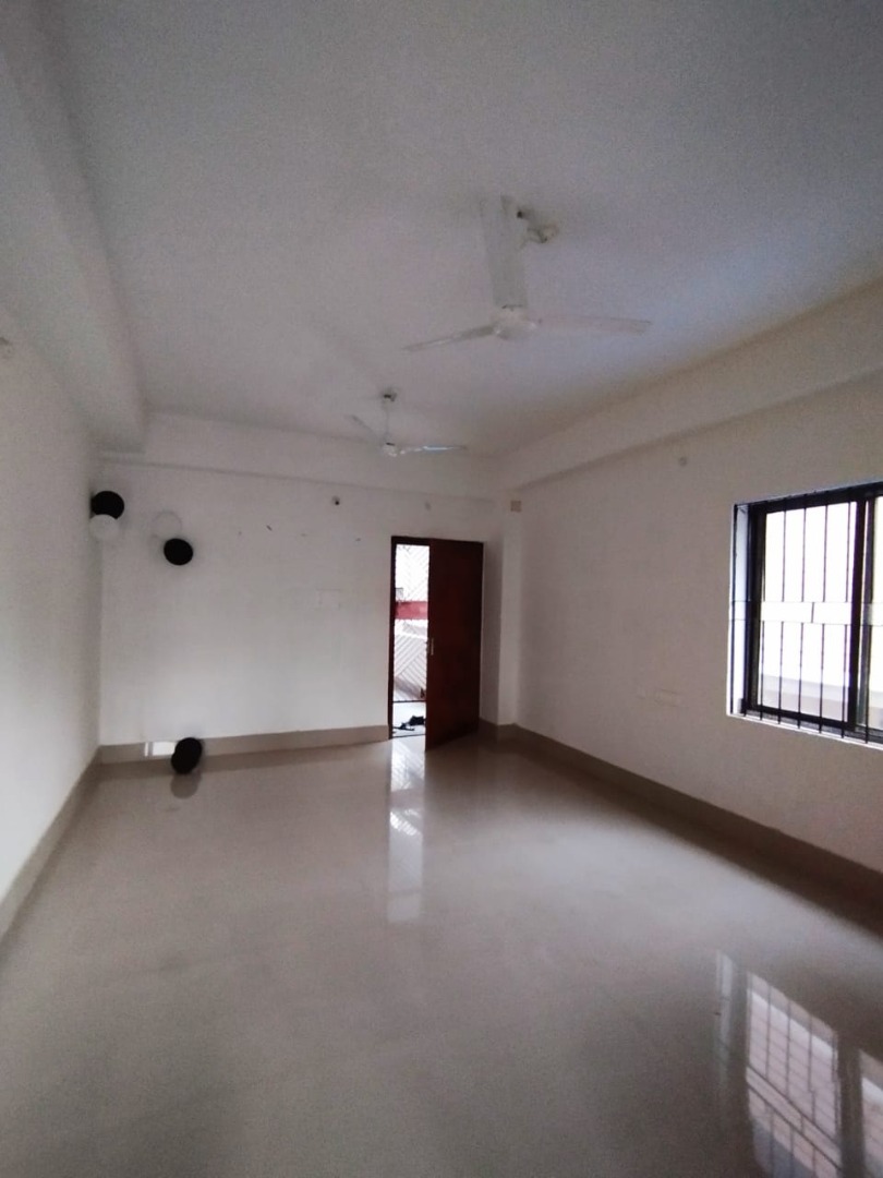 Unfurnished 3bhk in Pani Path, Milanpur, West Jyotinagar, Bamunimaidan, Guwahati, Assam for Rent